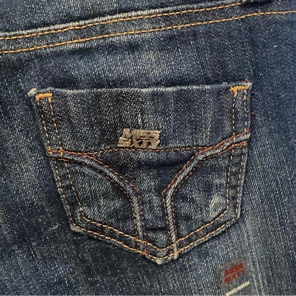 Nwt~Miss Sixty Women Blue Low-Waisted Via Roma Jeans Size 25x32 — image 7 of 8